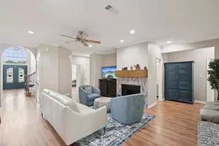 1321 Shell Beach Dr, Little Elm, TX 75068 - Photo 5