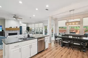 1321 Shell Beach Dr, Little Elm, TX 75068 - Photo 9