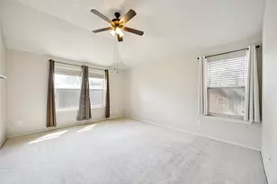 200 Lincoln Ln, Crowley, TX 76036 - Photo 15