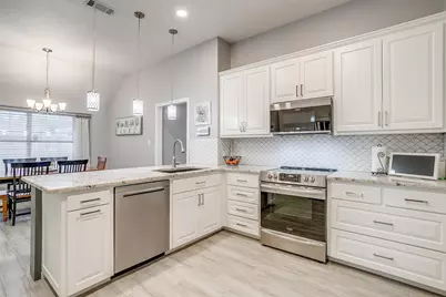 105 Shorewood Place, Joshua, TX 76058 - Photo 11