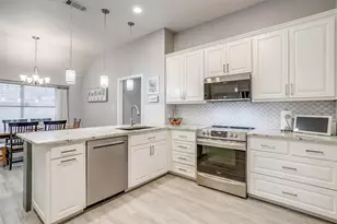 105 Shorewood Pl, Joshua, TX 76058 - Photo 11