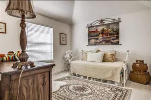 5231 Kathryn Dr, Grand Prairie, TX 75052 - Photo 9