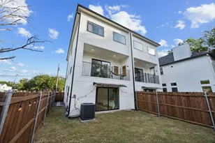 907 Bayonne St, Dallas, TX 75212 - Photo 33