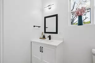 907 Bayonne St, Dallas, TX 75212 - Photo 9