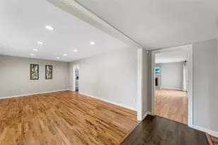 8405 Bocowood Dr, Dallas, TX 75228 - Photo 17