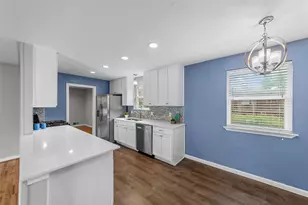 8405 Bocowood Dr, Dallas, TX 75228 - Photo 7