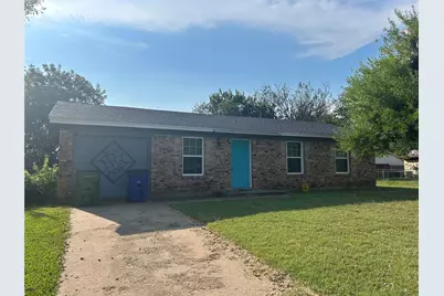 4605 Navajo Trail, Balch Springs, TX 75180 - Photo 1