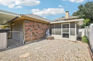 758 Red Oak Dr, Lewisville, TX 75067 - Photo 37