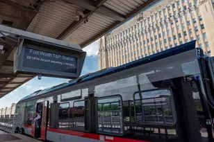 221 W Lancaster Ave, Fort Worth, TX 76102 - Photo 35