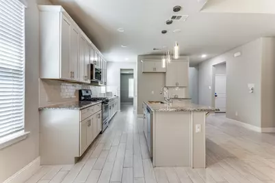 2912 Inn Kitchen Way, McKinney, TX 75071 - Photo 3