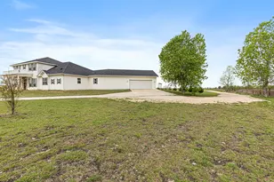 10160 Wallace Rd, Holland, TX 76534 - Photo 3
