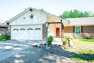 105 Tanglewood Ln, Waxahachie, TX 75165 - Photo 3