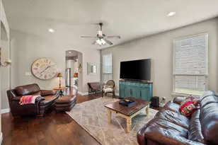 4512 Sunflower Dr, Mansfield, TX 76063 - Photo 11