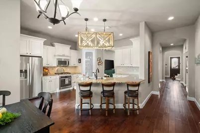 4512 Sunflower Drive, Mansfield, TX 76063 - Photo 13