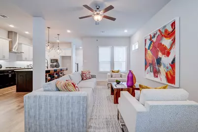 672 Aspen Valley Lane, Dallas, TX 75208 - Photo 1