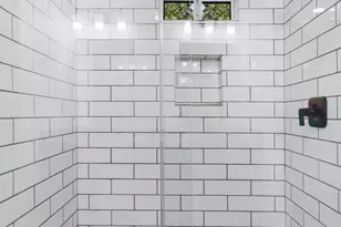 610 W Austin St, Paris, TX 75460 - Photo 13