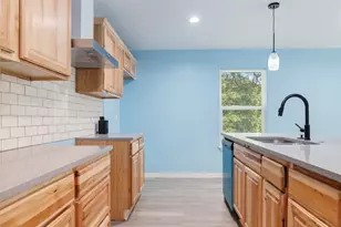 610 W Austin St, Paris, TX 75460 - Photo 23