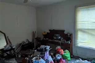 912 Sycamore Terrace, Fort Worth, TX 76104 - Photo 17