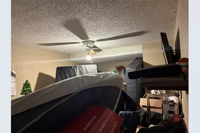 912 Sycamore Terrace, Fort Worth, TX 76104 - Photo 15