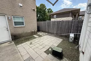 2823 South Blvd, Dallas, TX 75215 - Photo 23