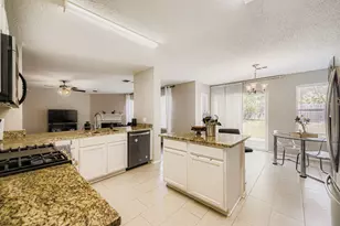 7107 Chambers Creek Ln, Arlington, TX 76002 - Photo 11