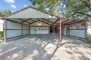 1500 Liggett St, Cisco, TX 76437 - Photo 29