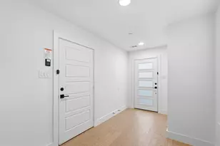 2610 Kimsey Dr, Dallas, TX 75235 - Photo 5