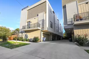 2610 Kimsey Dr, Dallas, TX 75235 - Photo 1