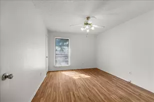 6817-6819 W Cleburne Rd, Fort Worth, TX 76133 - Photo 17