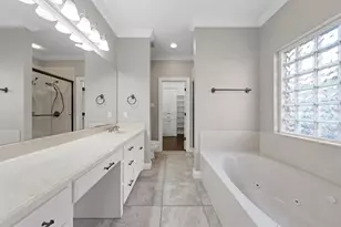 15004 Badger Ranch Blvd, Woodway, TX 76712 - Photo 11