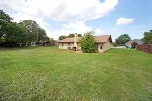 147 Hillcrest St, Jacksboro, TX 76458 - Photo 15