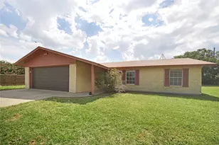 147 Hillcrest St, Jacksboro, TX 76458 - Photo 19