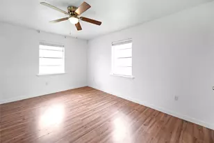 147 Hillcrest St, Jacksboro, TX 76458 - Photo 9