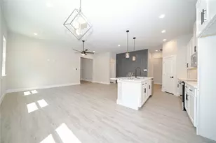 101 S Getzendaner St, Waxahachie, TX 75165 - Photo 7