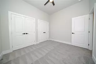 101 S Getzendaner St, Waxahachie, TX 75165 - Photo 13