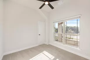 1016 Cedar River Dr, Godley, TX 76044 - Photo 7