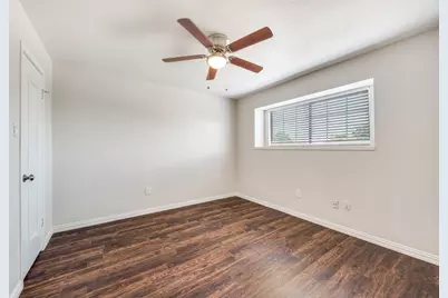 13220 Woodbend Lane, Dallas, TX 75243 - Photo 23