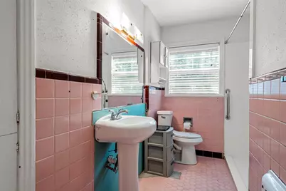 5601 Bishop Drive, Waco, TX 76710 - Photo 11
