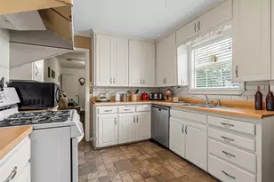 5601 Bishop Dr, Waco, TX 76710 - Photo 7