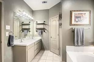 1733 Colorado Dr, Burleson, TX 76028 - Photo 15