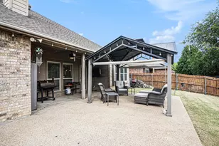 1733 Colorado Dr, Burleson, TX 76028 - Photo 27