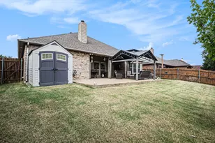 1733 Colorado Dr, Burleson, TX 76028 - Photo 29