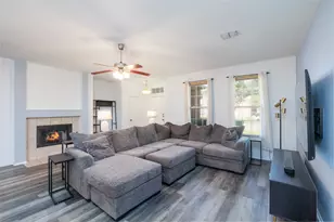 2905 Hudson Crossing, McKinney, TX 75072 - Photo 3