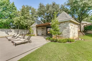 2221 Churchill Loop, Grapevine, TX 76051 - Photo 21