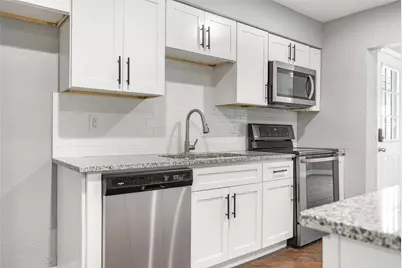 4924 Wagner Drive, The Colony, TX 75056 - Photo 5