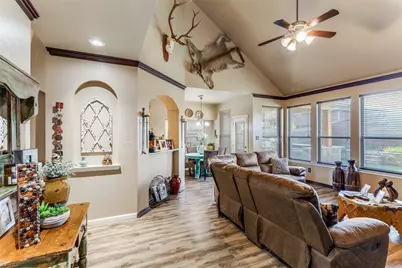 468 Darlington Trail, Fort Worth, TX 76131 - Photo 3