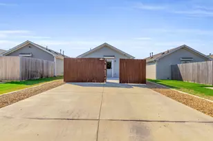 1485 Sterling Wy, Ferris, TX 75125 - Photo 33