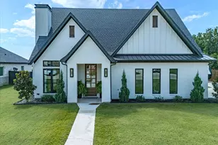 2204 Briarwood Dr, Bridgeport, TX 76426 - Photo 1