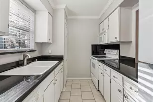 3627 Dickason Ave, Dallas, TX 75219 - Photo 5