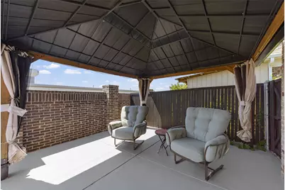 309 Myrtle Beach Drive, Garland, TX 75040 - Photo 5